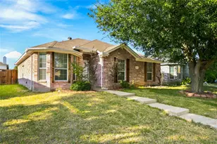 710 Fleming St, Wylie, TX 75098 - Photo 2