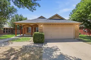 3003 Lake Ridge Dr, Sanger, TX 76266 - Photo 1