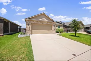 312 Marble Creek Dr, Fort Worth, TX 76131 - Photo 4