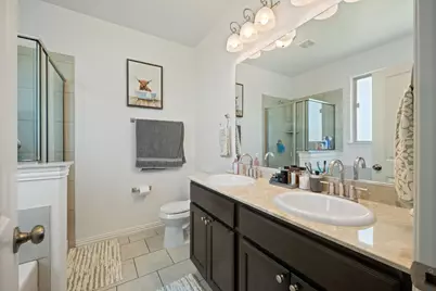 312 Marble Creek Drive, Fort Worth, TX 76131 - Photo 16