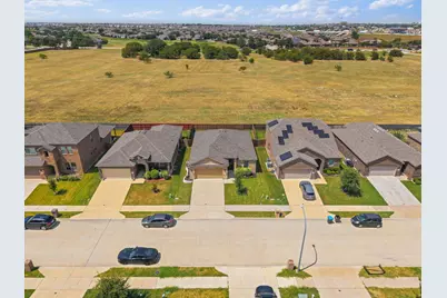 312 Marble Creek Drive, Fort Worth, TX 76131 - Photo 26