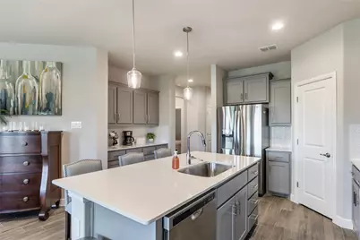 513 Hogan Drive, Denton, TX 76210 - Photo 6