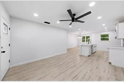 3842 Soft Wind Drive, Dallas, TX 75241 - Photo 6