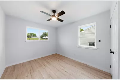 3842 Soft Wind Drive, Dallas, TX 75241 - Photo 16