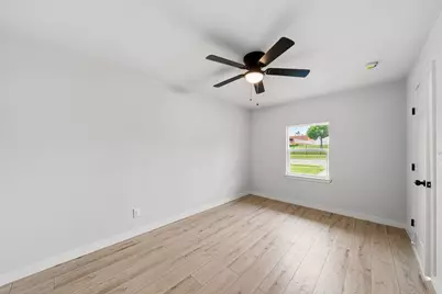 3842 Soft Wind Drive, Dallas, TX 75241 - Photo 10