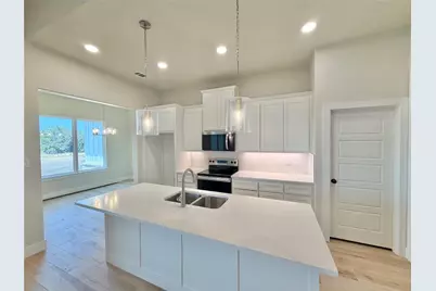 1021 Sabrina Court, Weatherford, TX 76085 - Photo 8
