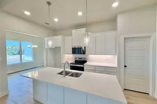 1021 Sabrina Ct, Weatherford, TX 76085 - Photo 8