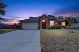 2807 River Ridge Ct, Granbury, TX 76048 - Photo 1