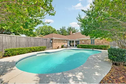 2409 Glen Morris Road, Carrollton, TX 75007 - Photo 2