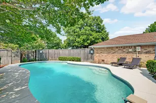 2409 Glen Morris Rd, Carrollton, TX 75007 - Photo 34