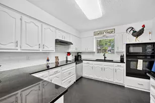2409 Glen Morris Rd, Carrollton, TX 75007 - Photo 12