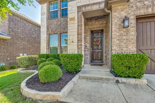3584 Hathaway Ct, Irving, TX 75062 - Photo 2