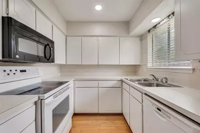 2132 Meandering Drive, Irving, TX 75060 - Photo 6