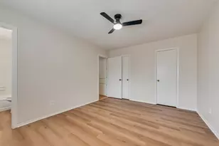 2132 Meandering Dr, Irving, TX 75060 - Photo 10