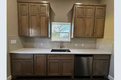 939 W Frey Street, Stephenville, TX 76401 - Photo 8