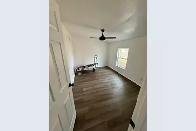 400 S 4th Street, Bonham, TX 75418 - Photo 14