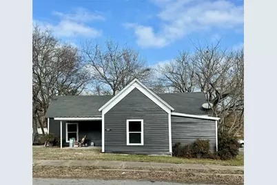 400 S 4th Street, Bonham, TX 75418 - Photo 2