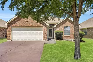 821 Austin Ln, Lavon, TX 75166 - Photo 1