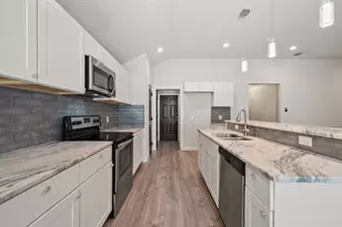 5735 Bon Air Dr, Dallas, TX 75241 - Photo 10