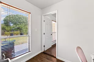 2532 John Dr, Denton, TX 76207 - Photo 14