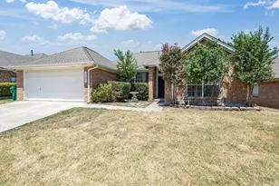 2532 John Dr, Denton, TX 76207 - Photo 2