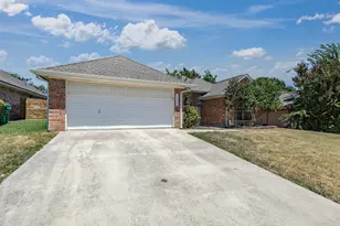 2532 John Dr, Denton, TX 76207 - Photo 4