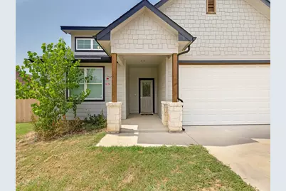 310 Oakwood Avenue, Jacksboro, TX 76458 - Photo 4