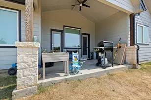 310 Oakwood Ave, Jacksboro, TX 76458 - Photo 20