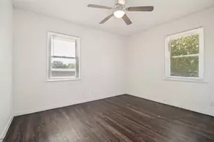 203 W College St, Whitewright, TX 75491 - Photo 18
