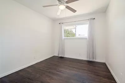 203 W College Street, Whitewright, TX 75491 - Photo 12