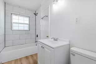 610 Crescent St, Denton, TX 76201 - Photo 12