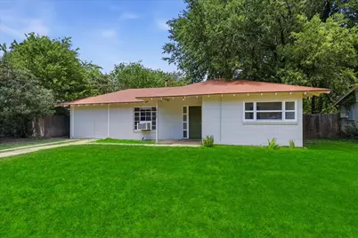610 Crescent Street, Denton, TX 76201 - Photo 2