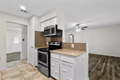 5001 Darrow Lane, Arlington, TX 76017 - Photo 12