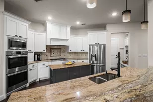 5623 Matalee Ave, Dallas, TX 75206 - Photo 12