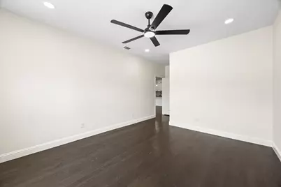 5660 Lone Star Circle, Granbury, TX 76048 - Photo 14