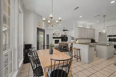 1029 Oakridge Court, Burleson, TX 76028 - Photo 18