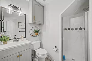 1029 Oakridge Ct, Burleson, TX 76028 - Photo 24