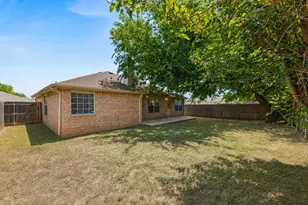 3357 Galaway Bay Dr, Grand Prairie, TX 75052 - Photo 20