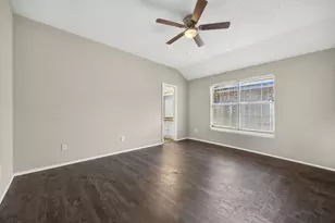 3357 Galaway Bay Dr, Grand Prairie, TX 75052 - Photo 16