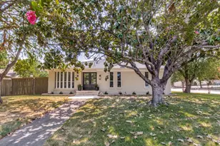 9008 Flicker Ln, Dallas, TX 75238 - Photo 2