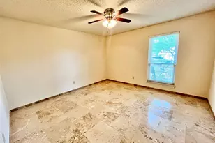3904 Woodbury Ct, Arlington, TX 76017 - Photo 20