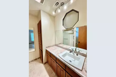 3904 Woodbury Court, Arlington, TX 76017 - Photo 16