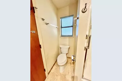 3904 Woodbury Court, Arlington, TX 76017 - Photo 18