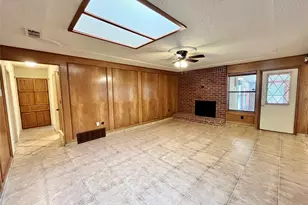 3904 Woodbury Ct, Arlington, TX 76017 - Photo 4