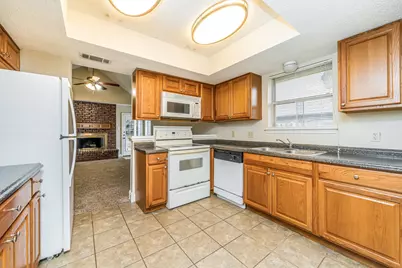 5624 Lordsburg Trail, Arlington, TX 76017 - Photo 8
