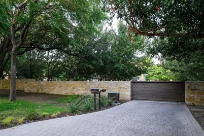 11616 Wander Lane, Dallas, TX 75230 - Photo 2