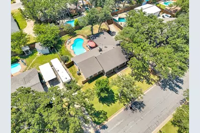 207 Walnut Way, Euless, TX 76039 - Photo 32