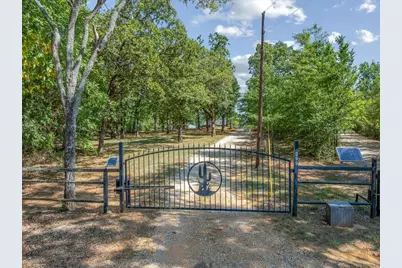 299 Vz 1716, Grand Saline, TX 75140 - Photo 2