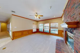 7525 Brentwood Ct, North Richland Hills, TX 76182 - Photo 8