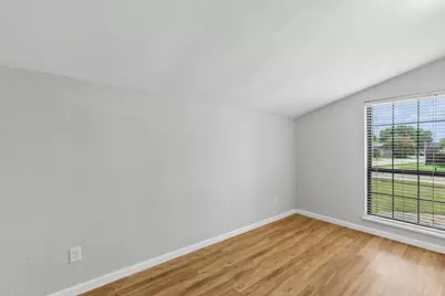 5168 Pruitt Drive, The Colony, TX 75056 - Photo 8